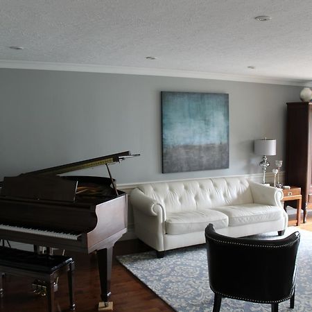 Water'S Edge B & B Oro-Medonte Экстерьер фото