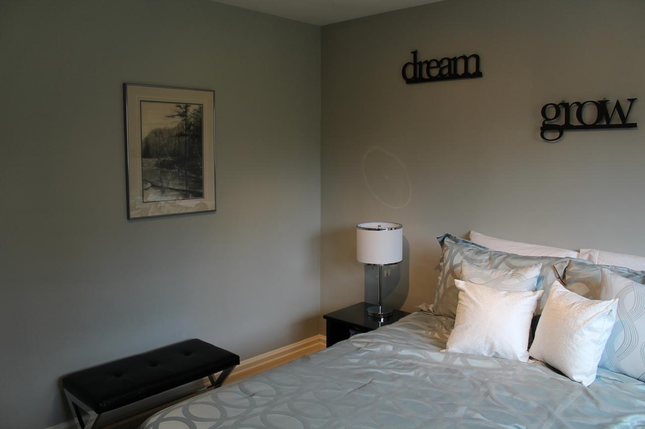 Water'S Edge B & B Oro-Medonte Экстерьер фото