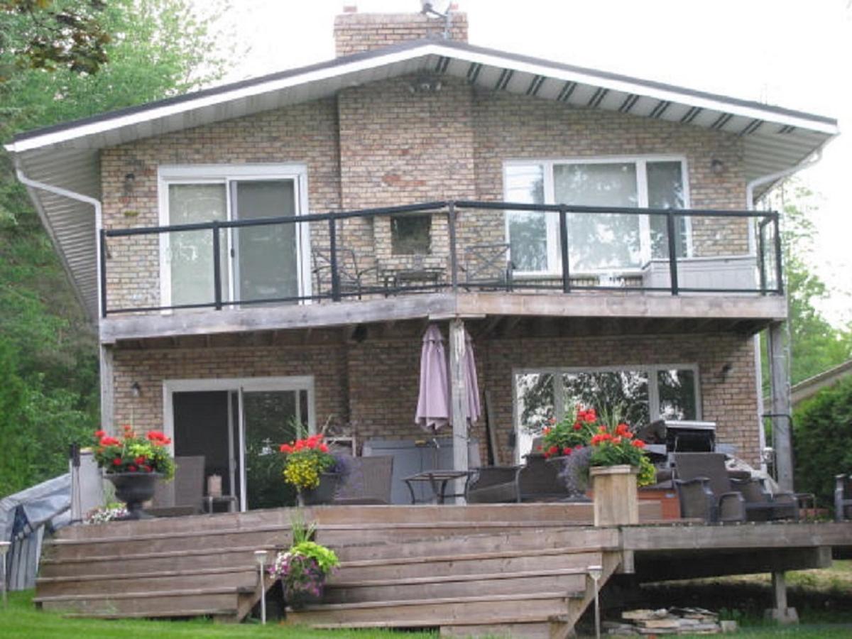 Water'S Edge B & B Oro-Medonte Экстерьер фото